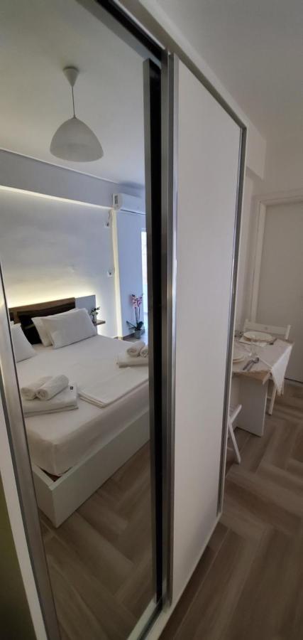 The Hill Apartment ซารานเดอ ภายนอก รูปภาพ